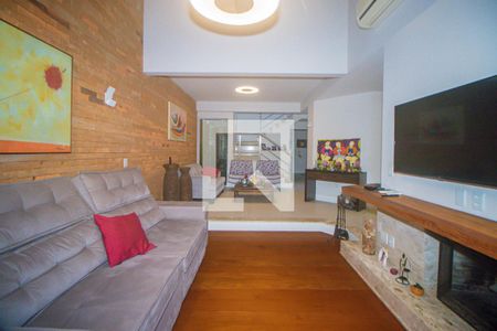 Sala de casa à venda com 4 quartos, 310m² em Cristo Redentor, Porto Alegre