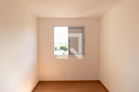 Quarto 01 de apartamento à venda com 2 quartos, 48m² em Parque Industrial, Campinas