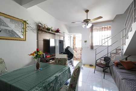 Sala de casa à venda com 2 quartos, 200m² em Cascadura, Rio de Janeiro