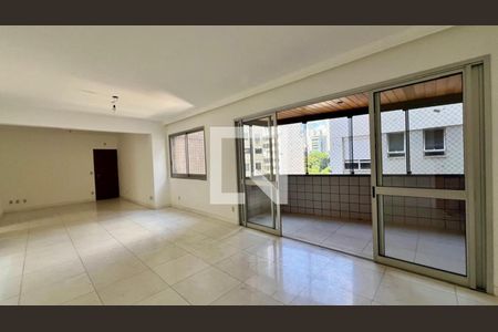 Sala de apartamento à venda com 4 quartos, 155m² em Lourdes, Belo Horizonte