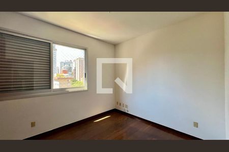 Quarto 3 de apartamento à venda com 4 quartos, 155m² em Lourdes, Belo Horizonte