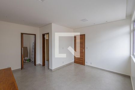 Sala de apartamento para alugar com 2 quartos, 75m² em Santa Efigênia, Belo Horizonte