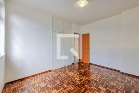 Quarto 2 de apartamento para alugar com 2 quartos, 75m² em Santa Efigênia, Belo Horizonte