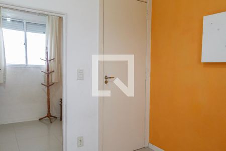 Quarto 1 de apartamento para alugar com 2 quartos, 58m² em Teresópolis, Porto Alegre
