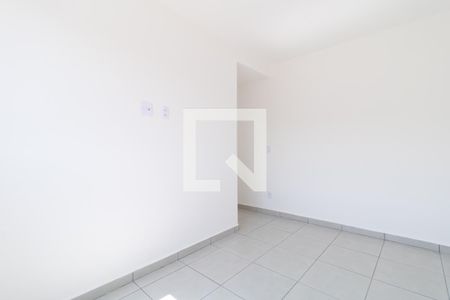 Quarto 1 de apartamento para alugar com 2 quartos, 41m² em Vila Fatima, São Paulo