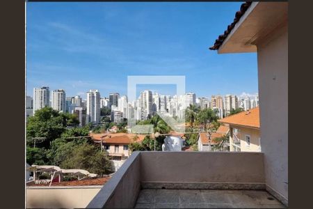Casa à venda com 4 quartos, 250m² em Perdizes, São Paulo