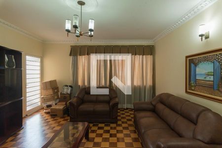 Sala de casa para alugar com 3 quartos, 150m² em Vila Lemos, Campinas