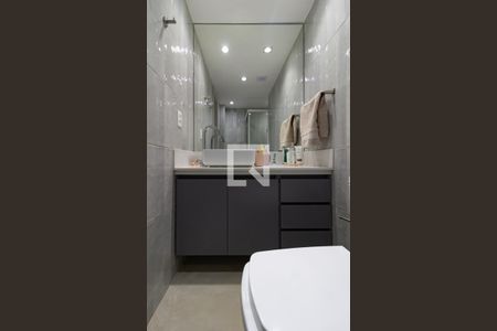 Banheiro da suíte  de apartamento à venda com 3 quartos, 125m² em Lagoa, Rio de Janeiro