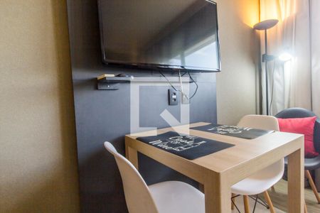 Detalhe Sala de apartamento para alugar com 1 quarto, 29m² em Alphaville Industrial, Barueri