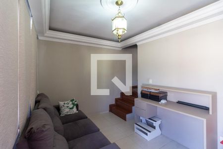 Sala de casa de condomínio à venda com 2 quartos, 70m² em Vila Yolanda, Osasco
