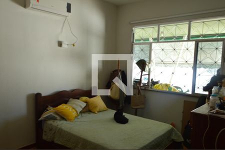 Quarto  de casa à venda com 2 quartos, 105m² em Taquara, Rio de Janeiro