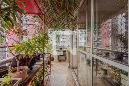 Varanda de apartamento à venda com 4 quartos, 120m² em Pinheiros, São Paulo