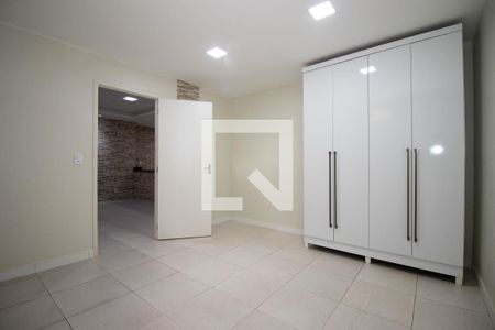 Quarto de casa de condomínio para alugar com 1 quarto, 65m² em Setor Habitacional Samambaia (taguatinga), Brasília