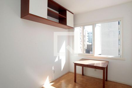 Quarto 2 de apartamento à venda com 2 quartos, 69m² em Auxiliadora, Porto Alegre