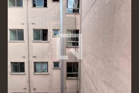 Sala - Vista  de apartamento à venda com 2 quartos, 40m² em Rubem Berta, Porto Alegre