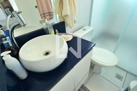 Suíte - Banheiro do Quarto 1 de apartamento à venda com 2 quartos, 50m² em Utinga, Santo André