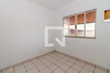Quarto de apartamento para alugar com 1 quarto, 50m² em Vila Valqueire, Rio de Janeiro