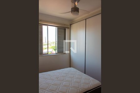 QUARTO 1 de apartamento à venda com 2 quartos, 82m² em Bosque, Campinas
