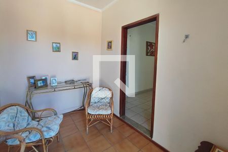 Hall de entrada de casa à venda com 3 quartos, 180m² em Vila Maria, Campinas