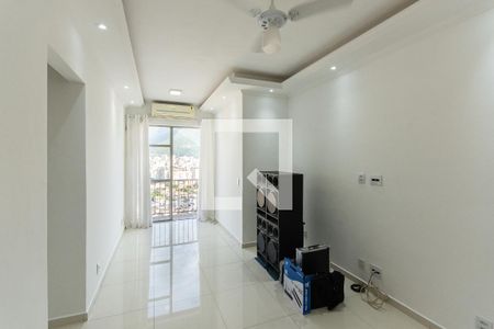 Sala de apartamento para alugar com 2 quartos, 58m² em Vila Isabel, Rio de Janeiro