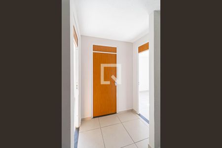Corredor de apartamento para alugar com 2 quartos, 45m² em Nova Pampulha, Belo Horizonte