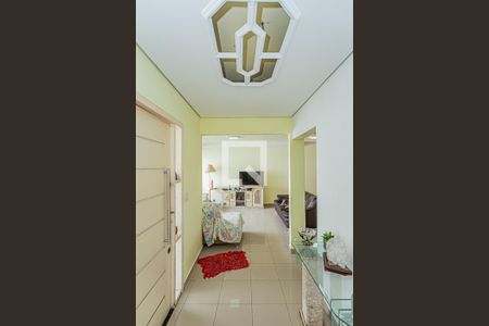 Hall de entrada de casa para alugar com 3 quartos, 195m² em Barra Funda, São Paulo