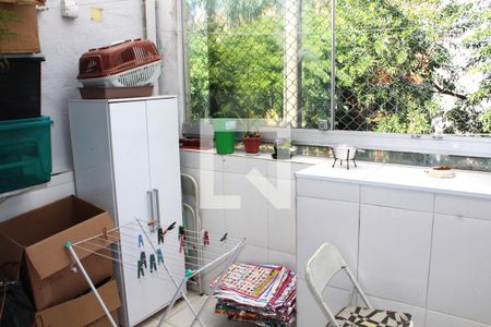 Sacada / Área de serviço de casa para alugar com 2 quartos, 80m² em Luz, São Paulo