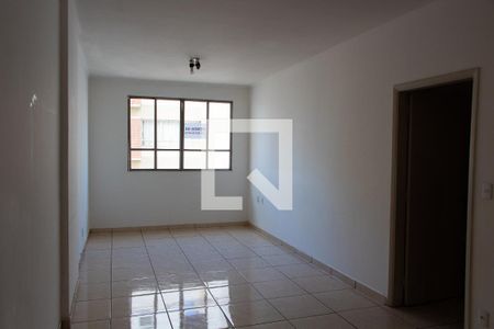 SALA de apartamento à venda com 2 quartos, 91m² em Centro, Campinas