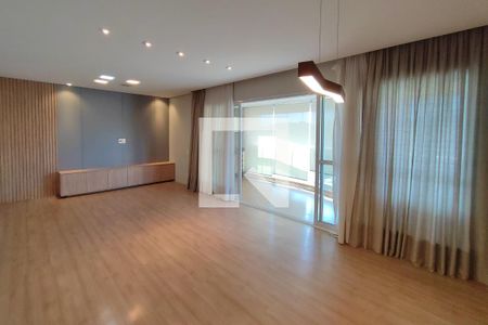 Sala de apartamento à venda com 3 quartos, 134m² em Parque Prado, Campinas