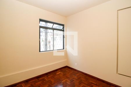 Quarto 2 de apartamento à venda com 3 quartos, 75m² em Sagrada Família, Belo Horizonte