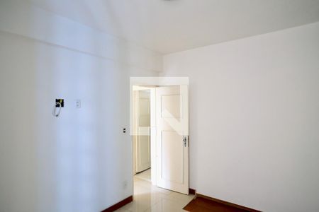 Quarto 1 de apartamento para alugar com 2 quartos, 65m² em Centro, Belo Horizonte