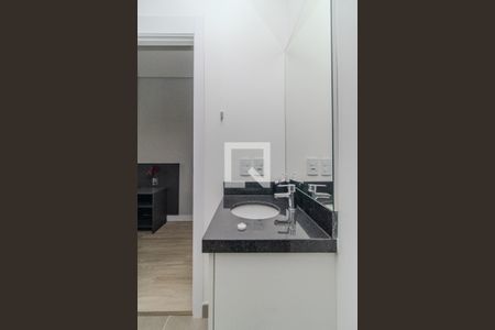 Banheiro de apartamento para alugar com 1 quarto, 22m² em Centro Histórico, Porto Alegre