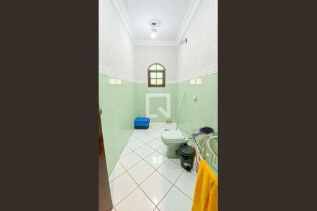 Lavabo de casa à venda com 3 quartos, 300m² em Jardim Santo André, Santo André