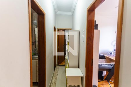 Corredor de apartamento à venda com 4 quartos, 100m² em Centro, Belo Horizonte