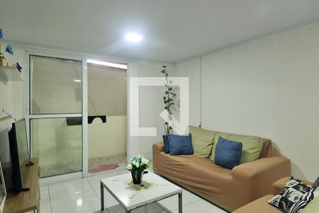 Sala de casa para alugar com 1 quarto, 87m² em Vila Guiomar, Santo André