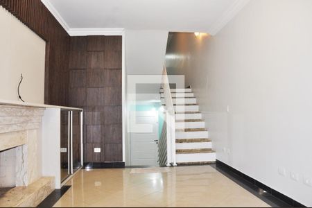 Sala de casa à venda com 3 quartos, 228m² em Água Fria, São Paulo