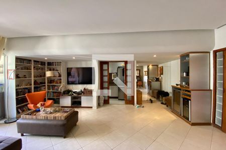 Sala de apartamento à venda com 2 quartos, 106m² em Humaitá, Rio de Janeiro