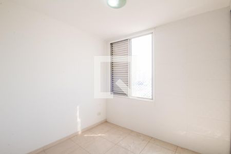Quarto 2 de apartamento para alugar com 2 quartos, 70m² em Vila Osasco, Osasco