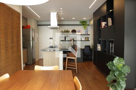 Lindo Apartamento de apartamento para alugar com 2 quartos, 72m² em Pinheiros, São Paulo