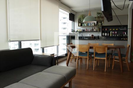 Sala de TV - Varanda de apartamento para alugar com 2 quartos, 72m² em Pinheiros, São Paulo