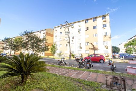 Vista Quarto de apartamento à venda com 2 quartos, 47m² em Rubem Berta, Porto Alegre