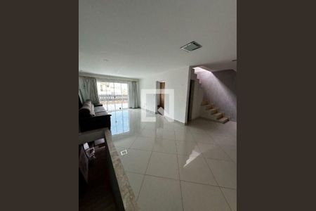 Casa para alugar com 3 quartos, 133m² em Vila Curuca, Santo André
