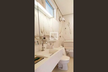 Banheiro  de apartamento à venda com 2 quartos, 100m² em Graça, Belo Horizonte