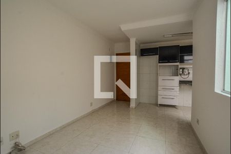 Sala de apartamento à venda com 2 quartos, 56m² em Vila Pires, Santo André