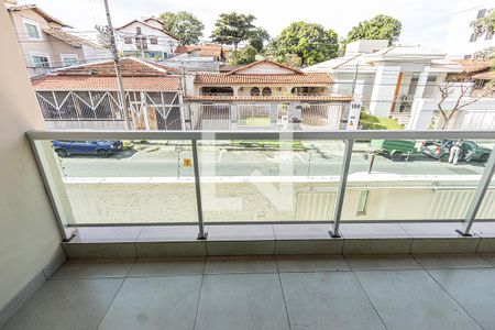 Varanda de casa para alugar com 3 quartos, 194m² em Planalto, Belo Horizonte