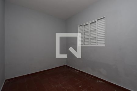 Quarto 2 de casa para alugar com 2 quartos, 80m² em Parque Santa Madalena, São Paulo
