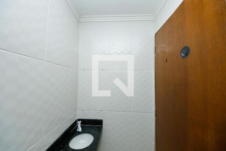 Banheiro de apartamento para alugar com 1 quarto, 30m² em Vila California, São Paulo