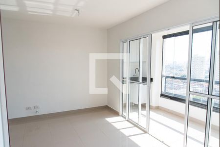 Sala e quarto de apartamento à venda com 1 quarto, 37m² em Cambuci, São Paulo