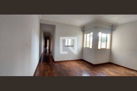 Sala de apartamento para alugar com 3 quartos, 90m² em Campestre, Santo André