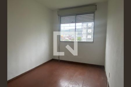 Quarto 1 de apartamento para alugar com 2 quartos, 55m² em Jardim Itu, Porto Alegre